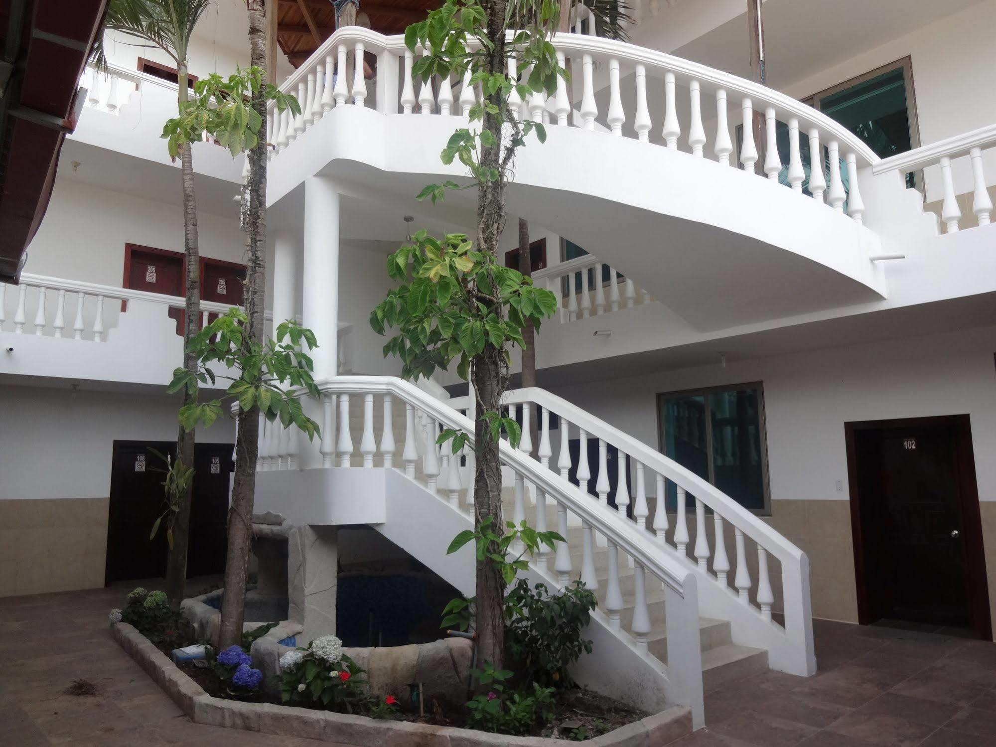 Hotel Pacifico Puerto López Exteriér fotografie